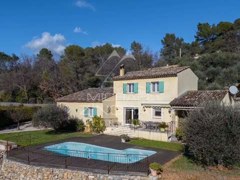 Vente maison 5 pièces Saint-Cézaire-sur-Siagne 06