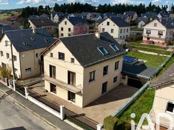 Vente maison 11 pièces Saint-Chély-d'Apcher 48