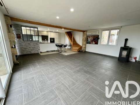 Vente maison 4 pièces Saint-Christoly-de-Blaye 33