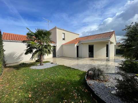 Vente maison 5 pièces Saint-Christophe-du-Bois 49