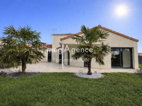 Vente maison 6 pièces Saint-Christophe-du-Bois 49