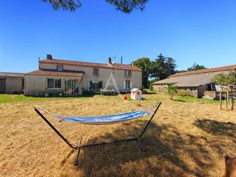 Vente maison 5 pièces Saint-Christophe-du-Ligneron 85