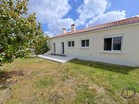 Vente maison 4 pièces Saint-Christophe-du-Ligneron 85