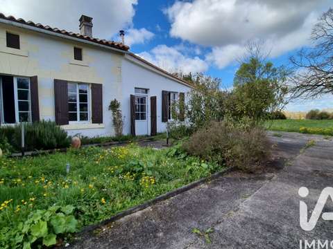 Vente maison 4 pièces Saint-Ciers-Champagne 17