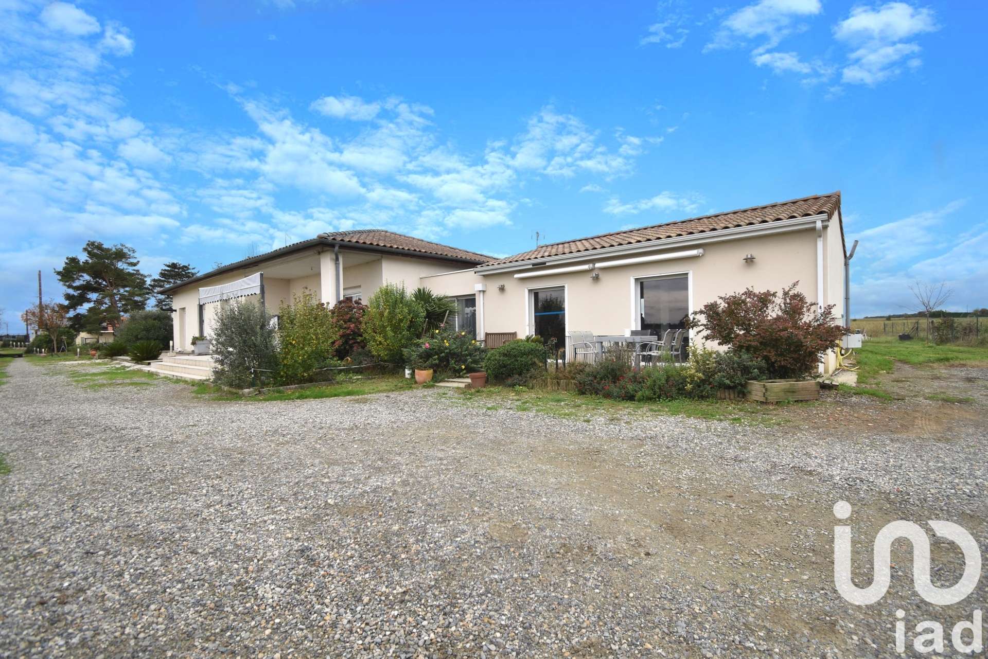 Vente Maison Piscine à Saint-Clar-de-Rivière (31600) : à vendre Piscine