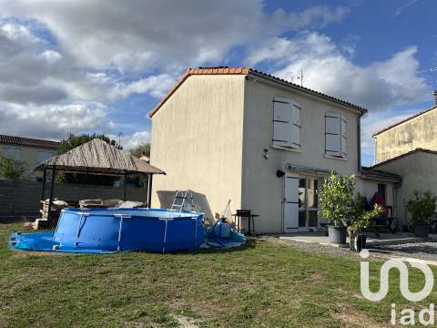 Vente maison 5 pièces Saint-Claud 16