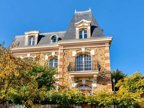 Vente maison 9 pièces Saint-Cloud 92