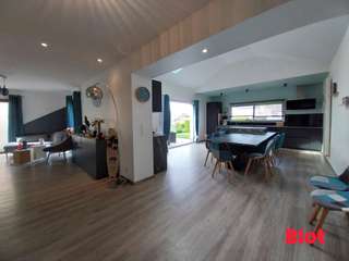 Vente maison 9 pièces