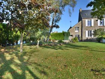Maison 6 pièces 142 m² · à Saint-Coulomb · 142 m² · 598 500 €