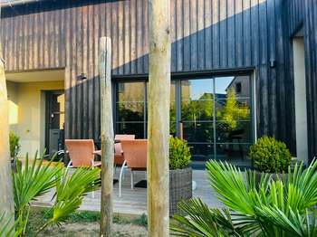 Maison 6 pièces 150 m² · à Saint-Coulomb · 150 m² · 700 000 €