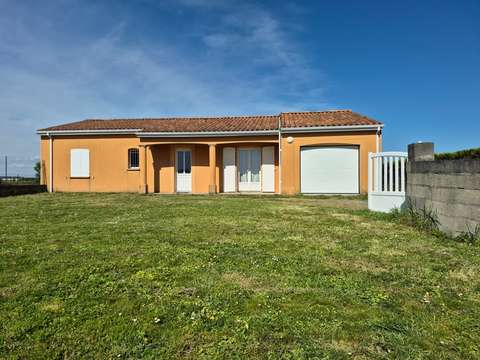 Vente maison 4 pièces Saint-Coutant-le-Grand 17