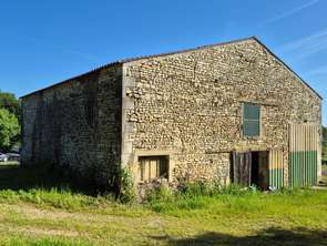Vente Maison 1 pièceSaint-Coutant-le-Grand