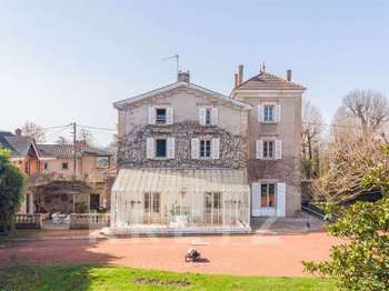Vente maison 14 pièces Saint-Cyr-au-Mont-d'Or 69