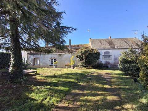Vente maison 8 pièces Saint-Cyr-des-Gâts 85