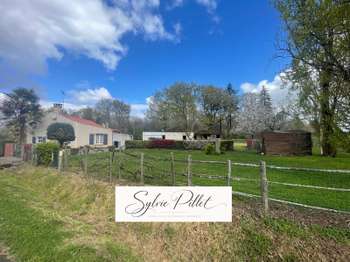 Vente maison 7 pièces Saint-Cyr-des-Gâts 85