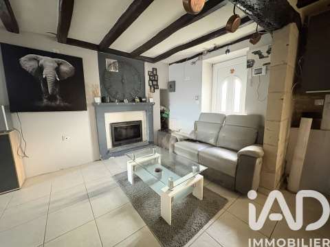 Vente maison 7 pièces Saint-Cyr-en-Bourg 49