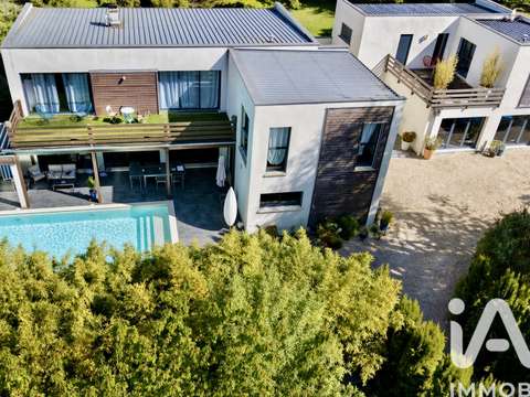 Vente maison 9 pièces Saint-Cyr-sur-Loire 37