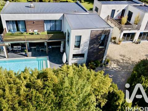 Vente maison 9 pièces Saint-Cyr-sur-Loire 37