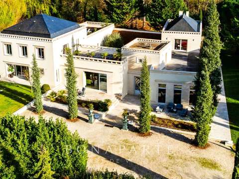 Vente maison 7 pièces Saint-Cyr-sur-Loire 37