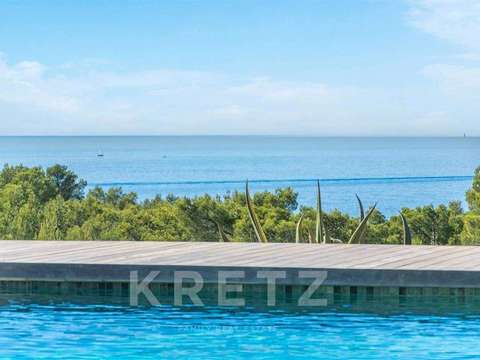 Vente maison 6 pièces Saint-Cyr-sur-Mer 83