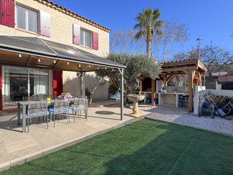 Vente maison 4 pièces Saint-Cyr-sur-Mer 83