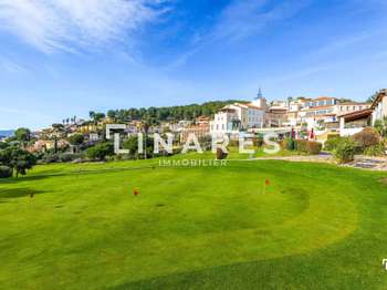 Vente maison 5 pièces Saint-Cyr-sur-Mer 83