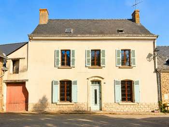 Vente maison 7 pièces Saint-Denis-d'Anjou 53
