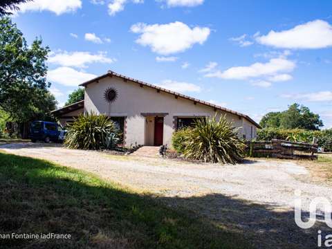 Vente maison 7 pièces Saint-Denis-la-Chevasse 85