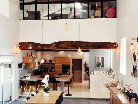 Vente maison 16 pièces Saint-Denis-la-Chevasse 85