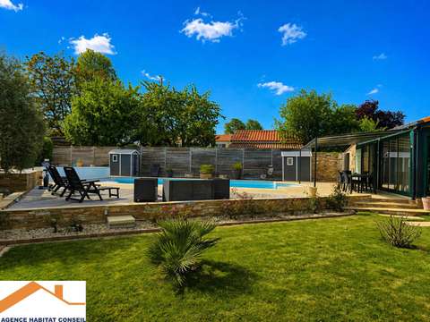 Vente maison 6 pièces Saint-Denis-la-Chevasse 85