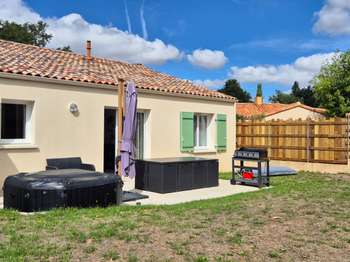 Vente maison 4 pièces Saint-Denis-la-Chevasse 85