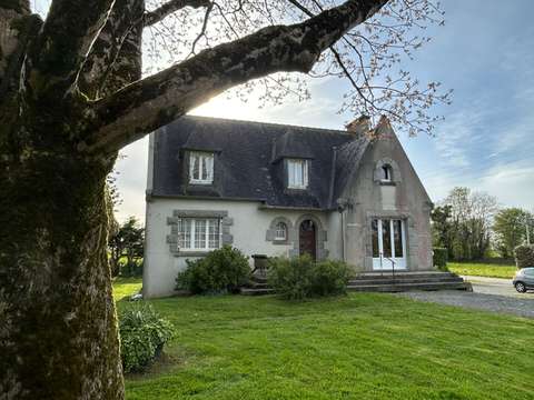 Vente maison 8 pièces Saint-Derrien 29