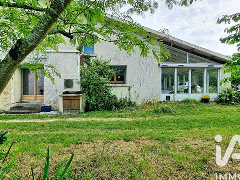 Vente maison 6 pièces Saint-Dizant-du-Gua 17