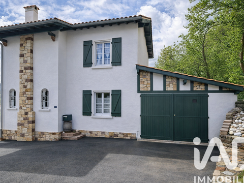 Vente maison 5 pièces Saint-Étienne-de-Baïgorry 64