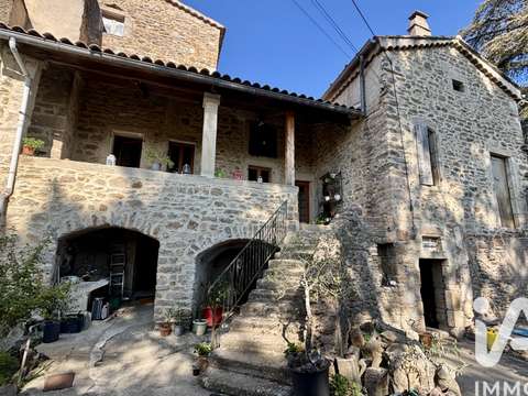 Vente maison 8 pièces