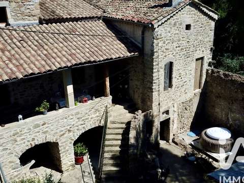 Vente maison 8 pièces Saint-Étienne-de-Fontbellon 07