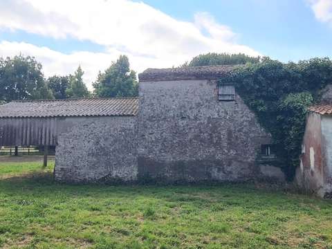 Vente maison 4 pièces Saint-Étienne-de-Mer-Morte 44