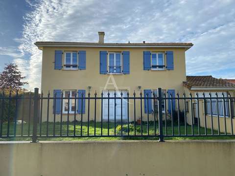 Vente maison 5 pièces Saint-Étienne-de-Mer-Morte 44