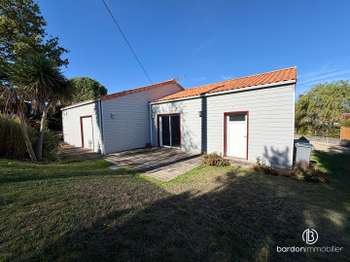Vente maison 5 pièces Saint-Étienne-de-Mer-Morte 44