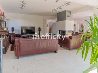 Vente maison 11 pièces