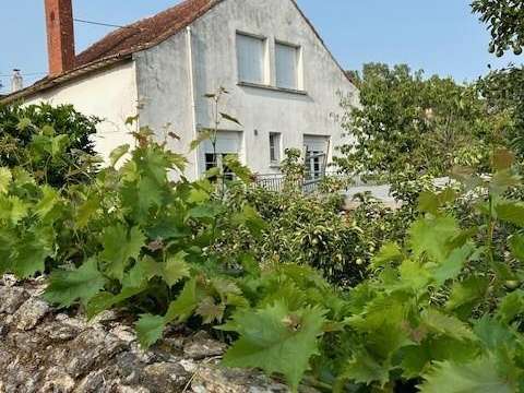 Vente maison 5 pièces Saint-Étienne-de-Montluc 44