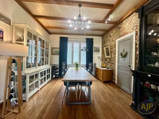 Vente maison 8 pièces