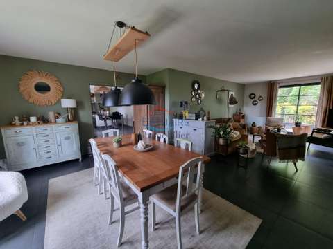 Vente maison 8 pièces Saint-Étienne-de-Montluc 44