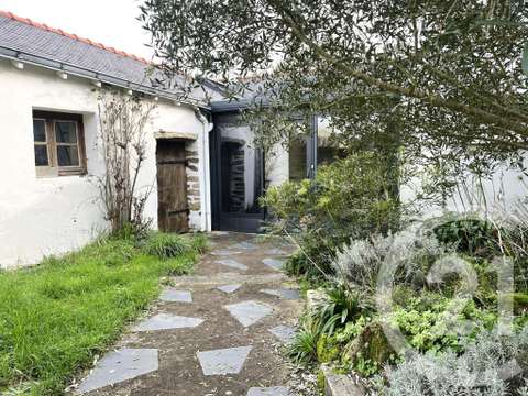 Vente maison 6 pièces Saint-Étienne-de-Montluc 44