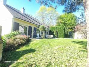 Vente Maison 8 piècesSaint-Étienne-de-Montluc