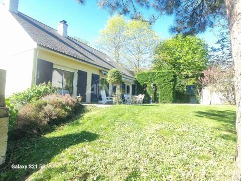 Vente maison 8 pièces Saint-Étienne-de-Montluc 44