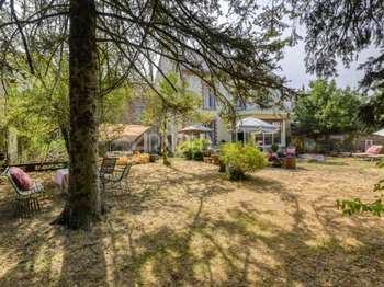 Vente Maison 6 chambresSaint-Étienne-de-Montluc