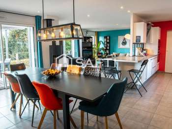 Vente Maison 4 chambresSaint-Étienne-de-Montluc