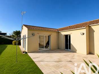 Vente maison 6 pièces Saint-Étienne-du-Bois 85