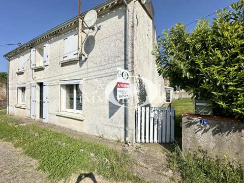 Vente maison 6 pièces Saint-Étienne-du-Bois 85